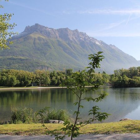 Juste Pour Le Plaisir Bed and Breakfast Saint-Pierre-dʼAlbigny Eksteriør billede
