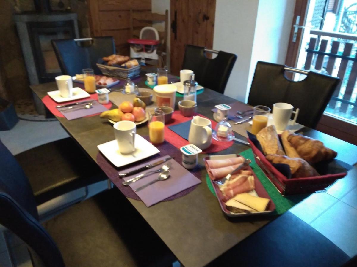 Juste Pour Le Plaisir Bed and Breakfast Saint-Pierre-dʼAlbigny Eksteriør billede